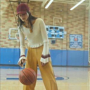 For the love & Lemons sweater